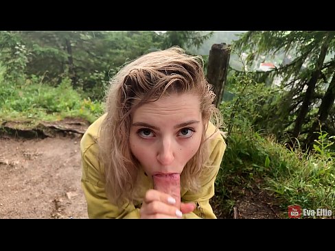 ❤️ Meedchen drénkt kum no engem ëffentleche Blowjob - Eva Elfi ❤❌  Sex op Porno lb.com-porn-hat.ru ☑